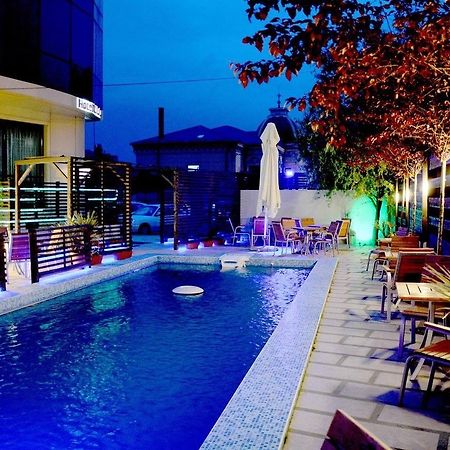 Hotel Lido Крайова Экстерьер фото